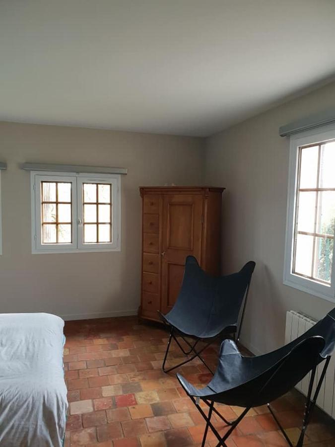 La Vallée Saint-Martin-Saint-Firmin Extérieur photo